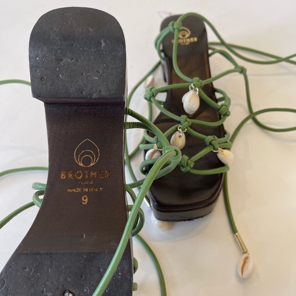 Brother Vellies Size 9 Sandals - Picture 3 of 3